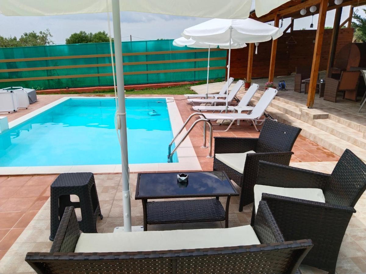 Maria Lemoni Swimming Pool Apartment Nea Skioni Ngoại thất bức ảnh